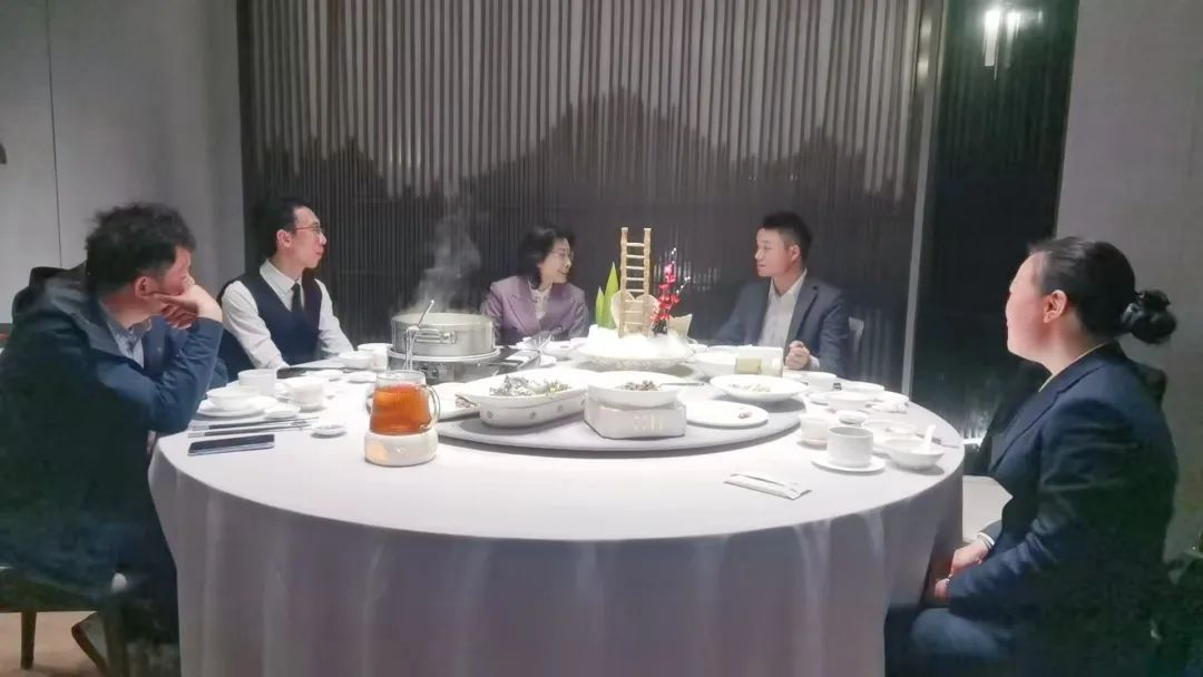 交流活动照片1